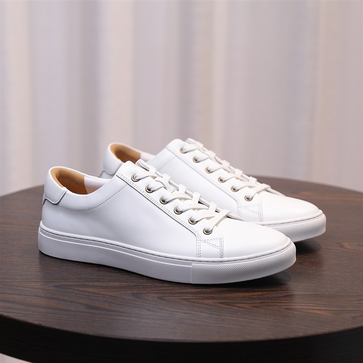 Premium White Leather Casual Shoes For Men & Women best